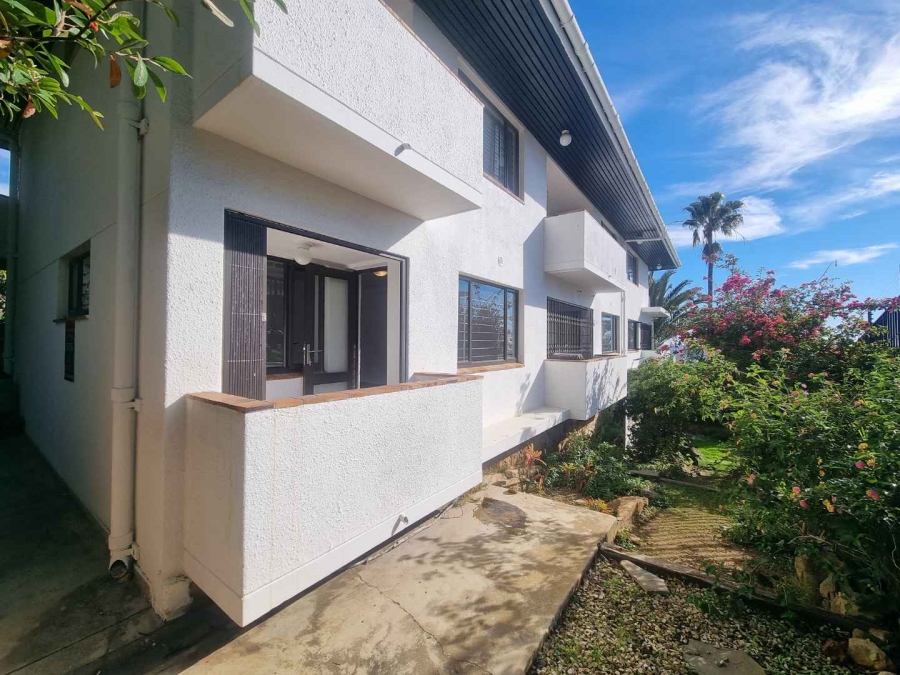0 Bedroom Property for Sale in Sea Point Western Cape